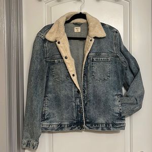 Gap denim jacket with Sherpa details
